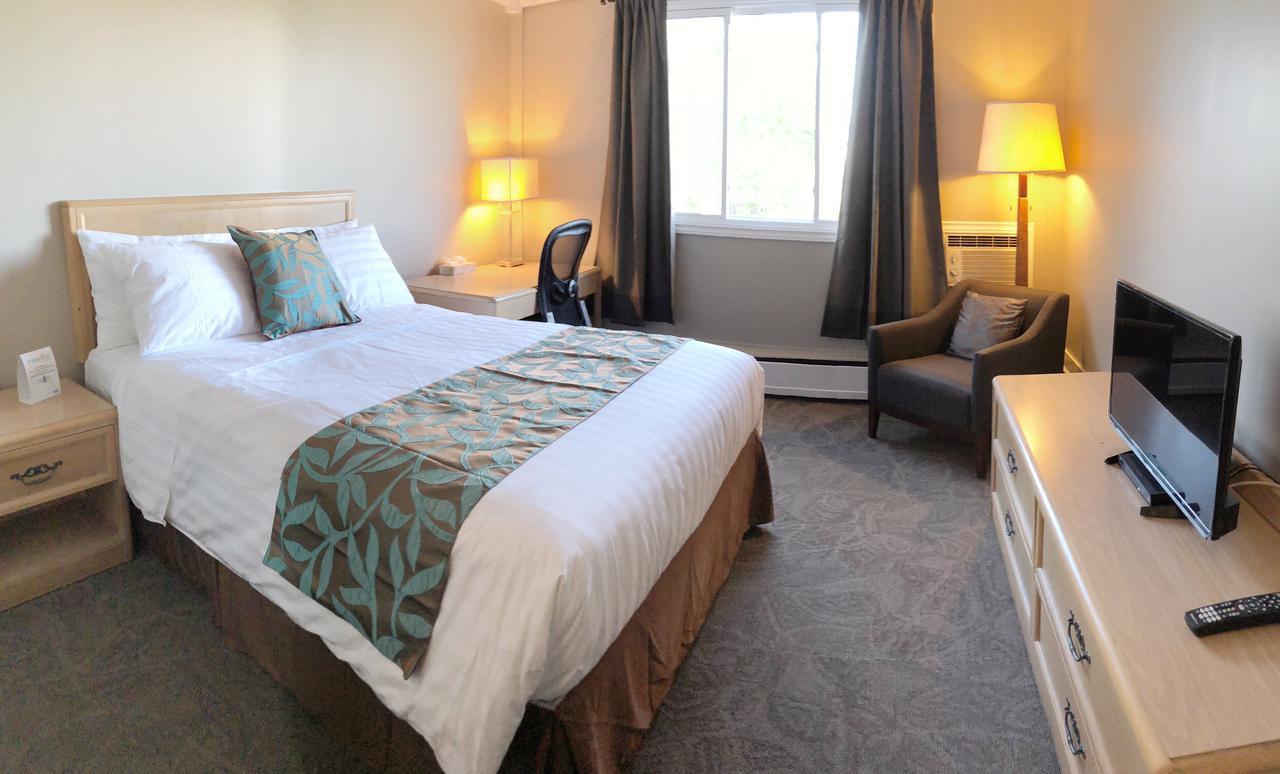 Seasons Inn ハリファックス エクステリア 写真